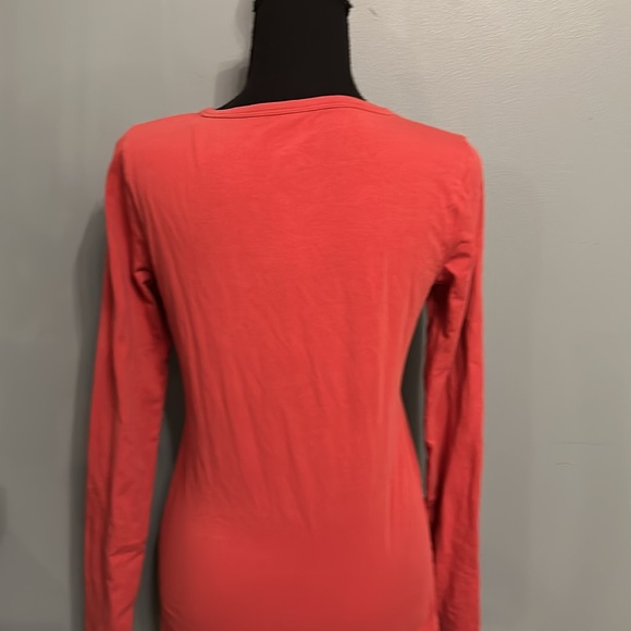 DULUTH TRADING COMPANY/ red half button down shirt - Picture 3 of 5